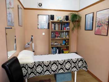 Inside treatment Room at Acupuncture Torbay